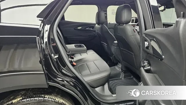 Chevrolet (GM Daewoo) The New Trail Blazer 2023 Черный из Кореи, фото 3