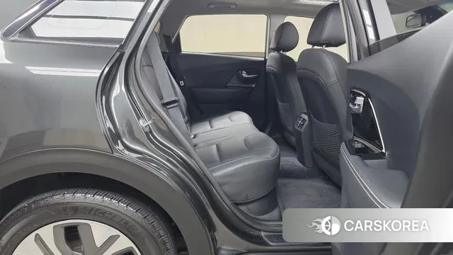 Kia Niro EV 2021 Серый из Кореи, фото 3