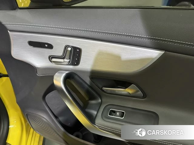 Mercedes-Benz CLA AMG 2022 Желтый из Китая, фото 3