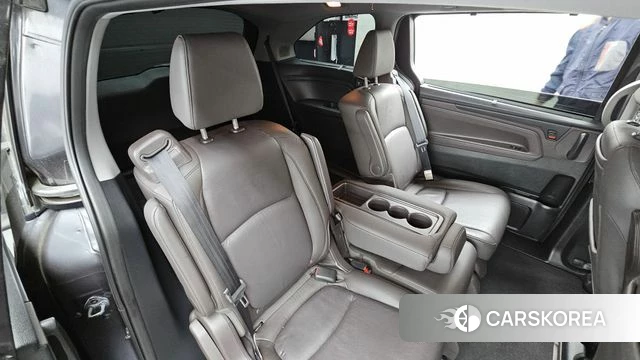 Honda Odyssey 2018 Серый из Кореи, фото 3