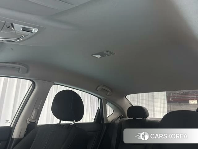 Nissan Xuan Yi 2020 Белый из Китая, фото 3