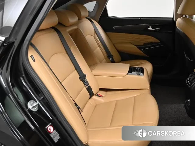 Kia K7 Premier 2019 Черный из Кореи, фото 3