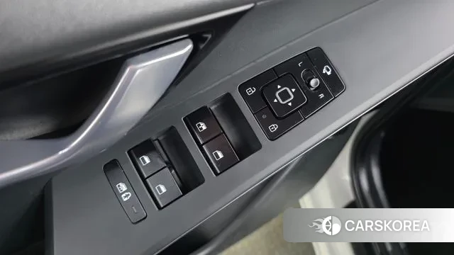 Kia Di Ol Nu Niro 2022 Белый из Кореи, фото 3