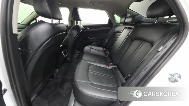 Kia The New K5 3rd generation 2024 Белый из Кореи, фото 3