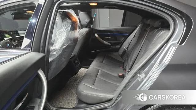 BMW 3 Series (F30) 2018 Серый из Кореи, фото 3