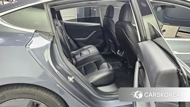 Tesla Model 3 2020 Серый из Кореи, фото 3