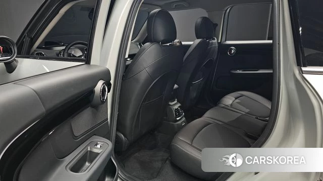 Mini Cooper Countryman 2022 Серебряный из Кореи, фото 3