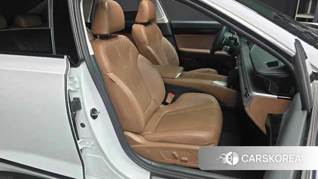 Hyundai Grandeur (GN7) 2023 Белый из Кореи, фото 3