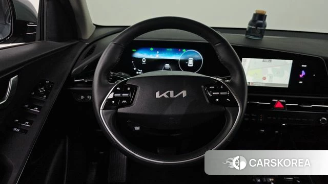 Kia Di Ol Nu Niro 2023 Зеленый из Кореи, фото 3
