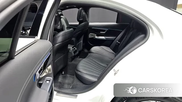 Mercedes-Benz E-Class W214 2025 Белый из Кореи, фото 3