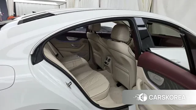 Mercedes-Benz CLS-Class C257 2023 Белый из Кореи, фото 3