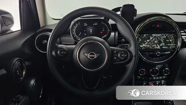 Mini Cooper 2021 Серебристо-серый из Кореи, фото 3