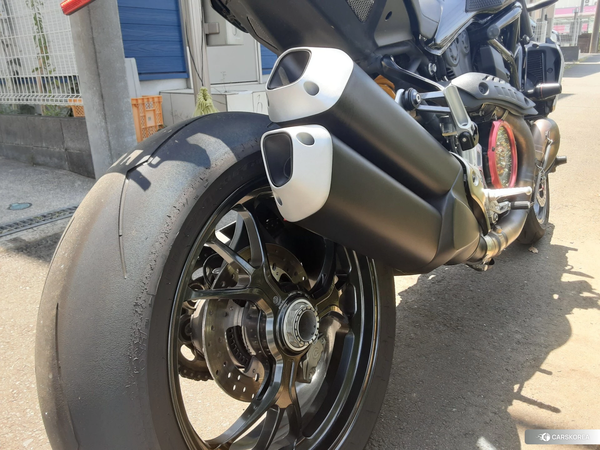 Ducati MONSTER 1200 R 2017 из Японии, фото 3