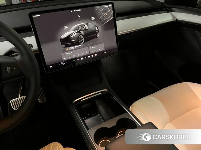 Tesla Model Y 2023 Черный из Кореи, фото 3