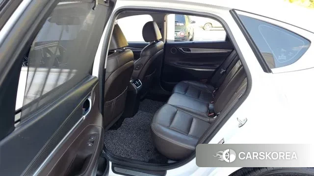 Hyundai Grandeur IG 2018 Белый из Кореи, фото 3