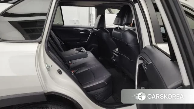 Toyota RAV4 5th Generation 2021 Белый из Кореи, фото 3