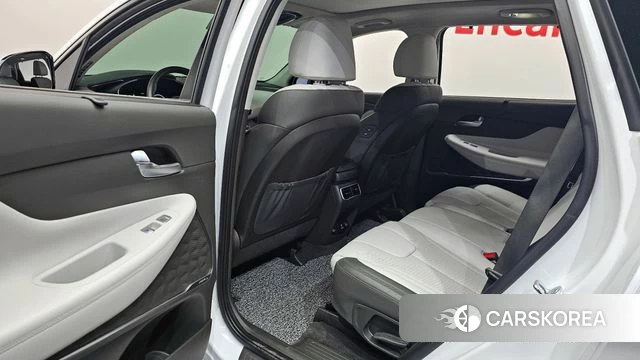 Hyundai The New Santa Fe 2023 Белый из Кореи, фото 3