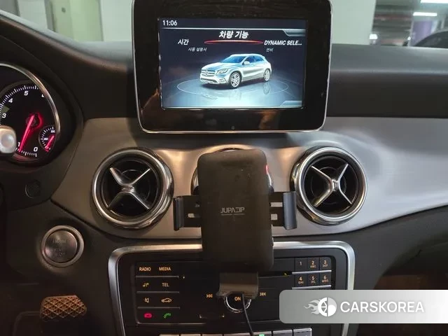 Mercedes-Benz GLA-Class X156 2018 Белый из Кореи, фото 3