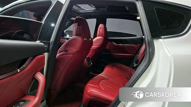 Maserati Levante 2022 Белый из Кореи, фото 3