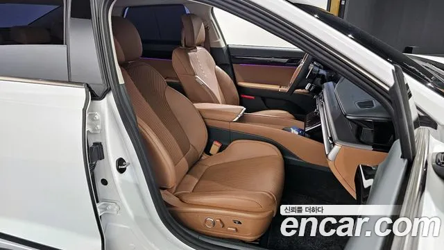 Hyundai Grandeur Hybrid (GN7) 2023 Белый из Кореи, фото 3