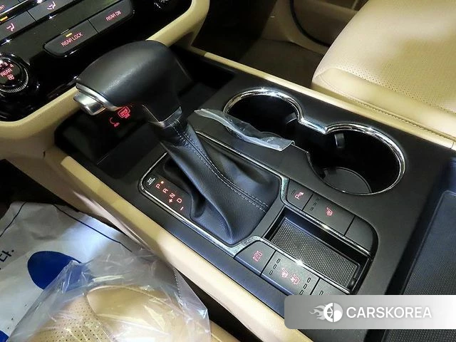 Kia The New Carnival 2018 Белый из Кореи, фото 3