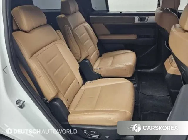 Hyundai Santa Fe (MX5) 2024 Белый из Кореи, фото 3