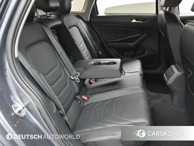 Volkswagen 7th Generation of Jetta 2022 Серый из Кореи, фото 3