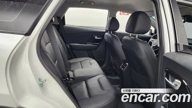 Kia The New Niro 2021 Белый из Кореи, фото 3