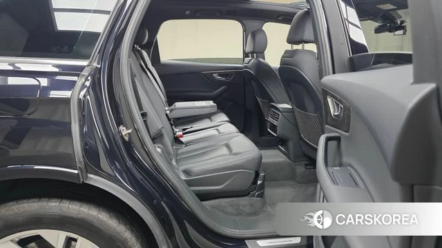 Audi Q7 (4M) 2021 Черный из Кореи, фото 3