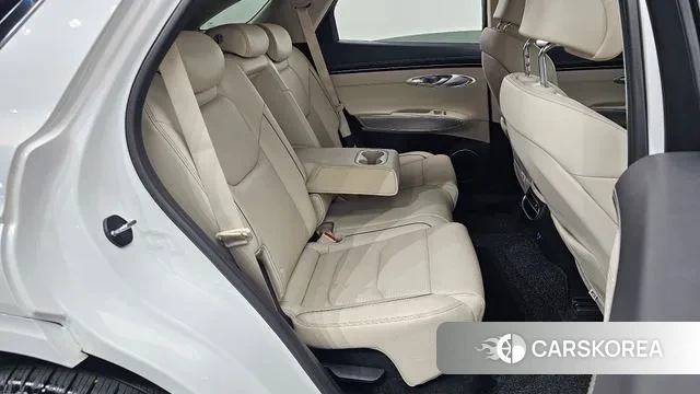 Genesis GV70 2022 Белый из Кореи, фото 3