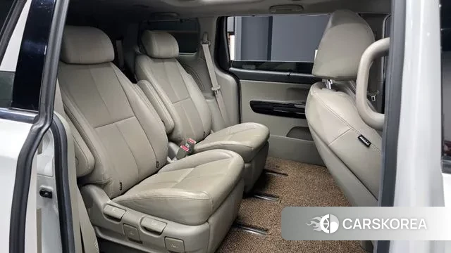 Kia All New Carnival 2018 Белый из Кореи, фото 3