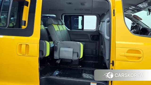 Hyundai The New Grand Starex 2019 Желтый из Кореи, фото 3