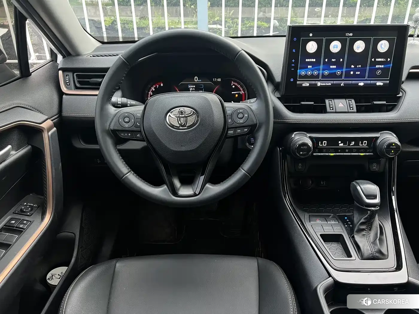 Toyota Wildlander 2022 Белый из Китая, фото 3