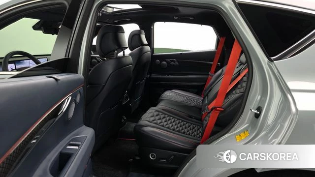 Genesis GV80 Coupe 2024 Цвет галактики из Кореи, фото 3
