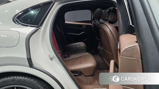 Porsche Cayenne (PO536) 2021 Серебристо-серый из Кореи, фото 3