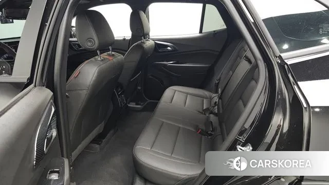 Chevrolet (GM Daewoo) Trax Crossover 2025 Черный из Кореи, фото 3