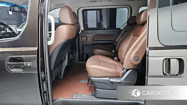 Hyundai The New Grand Starex 2018 Коричневый из Кореи, фото 3