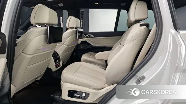 BMW X7 (G07) 2021 Белый из Кореи, фото 3