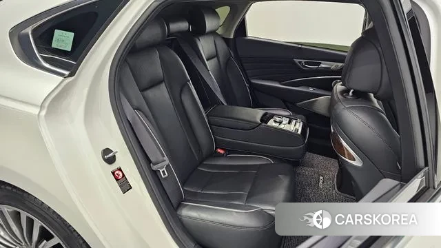 Kia More K9 2018 Белый из Кореи, фото 3