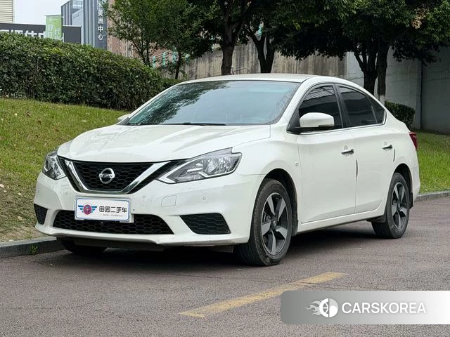 Nissan Xuan Yi 2022 Белый из Китая, фото 3