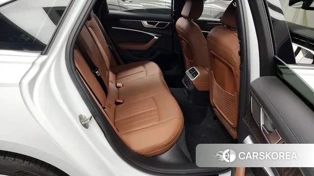 Audi A6 (C8) id 3482847 из Кореи 3