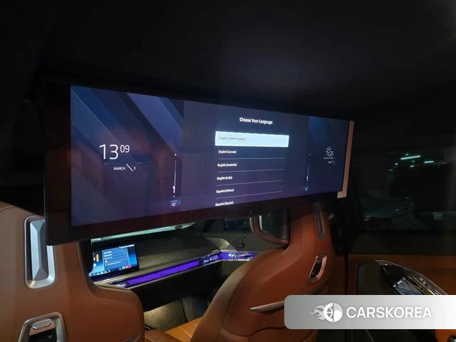 BMW 7 Series (G70) 2023 Белый из Кореи, фото 3