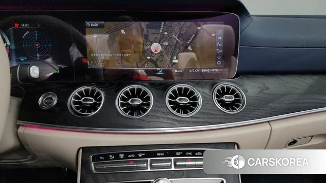 Mercedes-Benz E-Class W213 2018 Белый из Кореи, фото 3