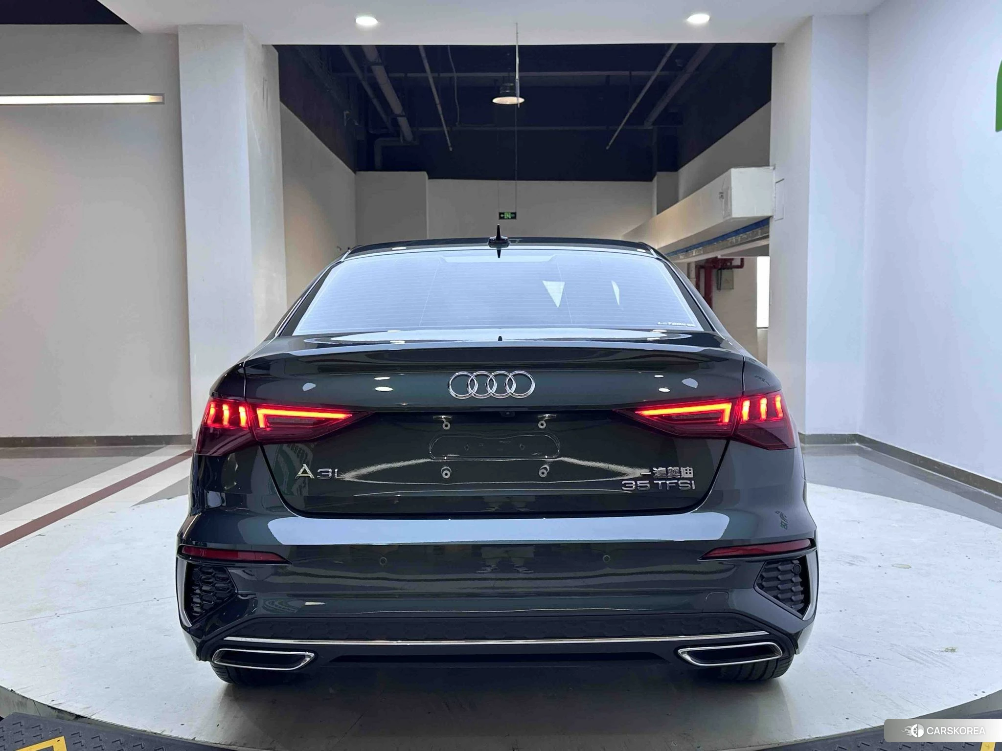 Audi A3 2023 Зеленый из Китая, фото 3