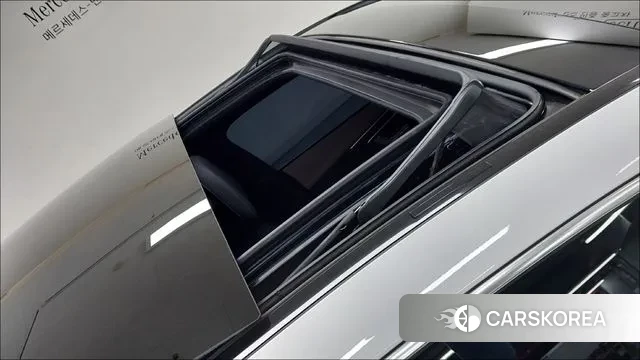 Mercedes-Benz EQE V295 2023 Белый из Кореи, фото 3