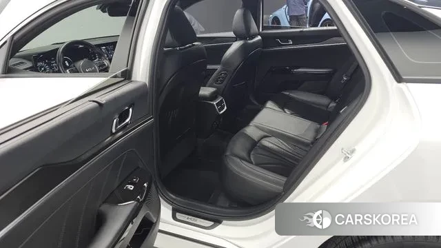 Kia K5 3rd generation 2023 Белый из Кореи, фото 3