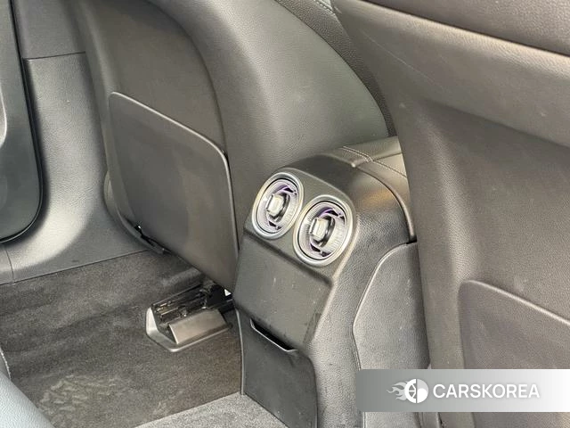 Mercedes-Benz Class C 2023 Другой из Китая, фото 3