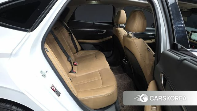 Hyundai Sonata (DN8) 2021 Белый из Кореи, фото 3