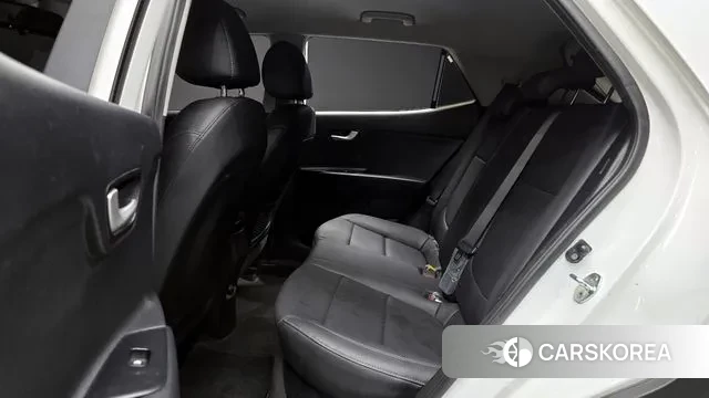 Kia Stonic id 3156434 из Кореи 3