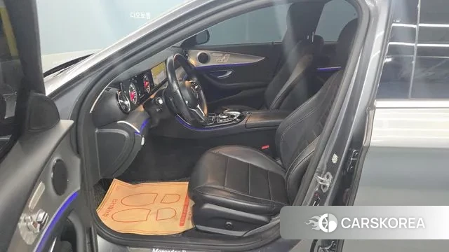 Mercedes-Benz E-Class W213 2019 Серый из Кореи, фото 3